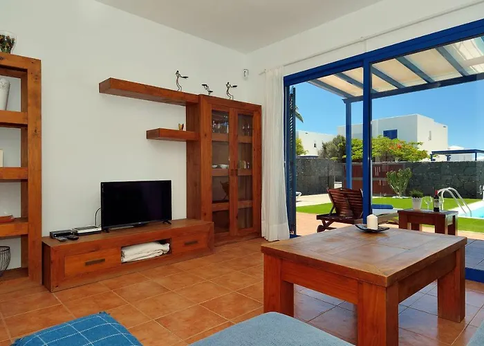 Olga Playa Blanca (Lanzarote)